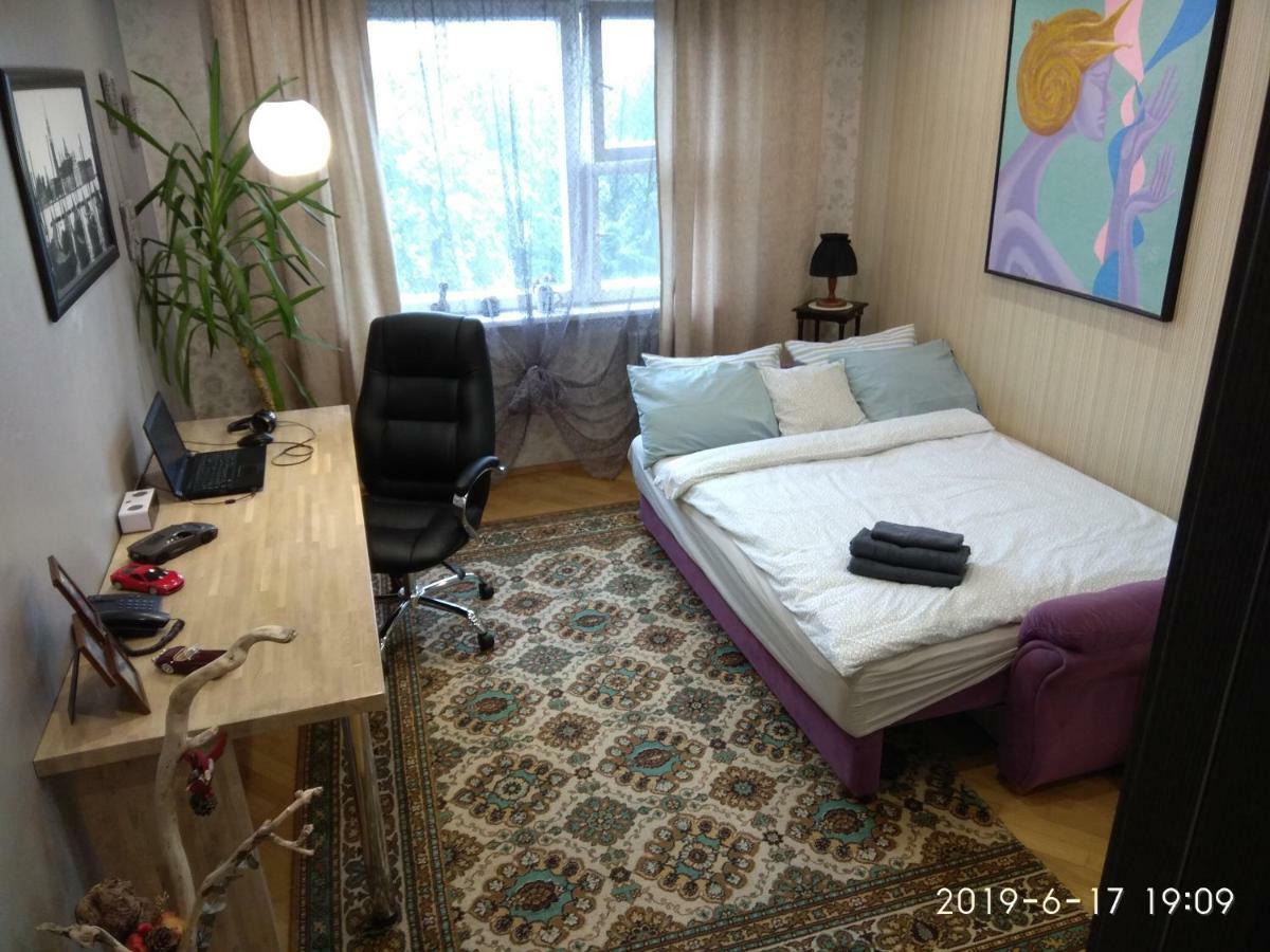 Apartamenty V Minske S Dwumä Spalnyami Esterno foto